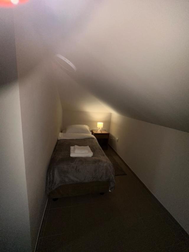 Jp Motel Mali Pariz Bor Exterior foto